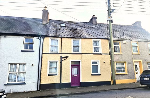 141 Blarney Street, Sunday's Well, Co. Cork - Click to view photos