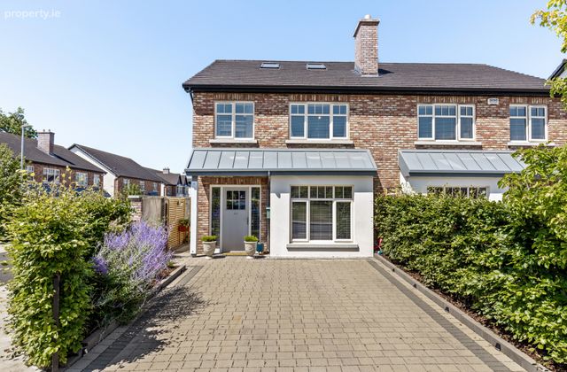 44 Furness Wood, Johnstown, Naas, Co Kildare, Johnstown, Co. Kildare - Click to view photos
