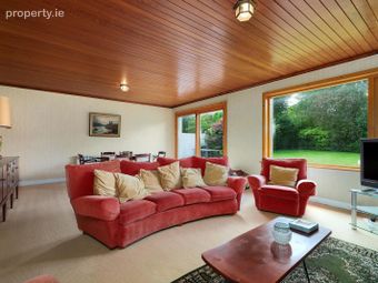 53 Joyce Avenue, Dublin 18, Foxrock, Dublin 18 - Image 4