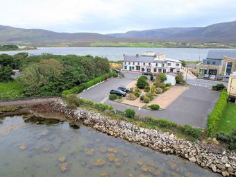 Achill Sound Hotel, Achill Sound, Co. Mayo