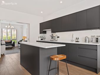 16 Knocknagarm Park, Glenageary, Glenageary, Co. Dublin - Image 4
