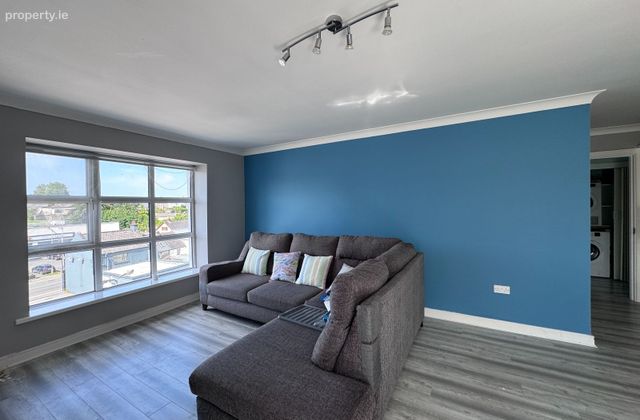 Inish House, Golden Island, Athlone, Co. Westmeath, Athlone, Co. Westmeath - Click to view photos