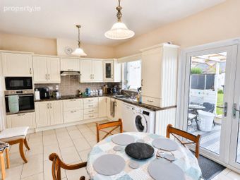 39 Rowan Glen, Athlumney Wood, Navan, Co. Meath - Image 4