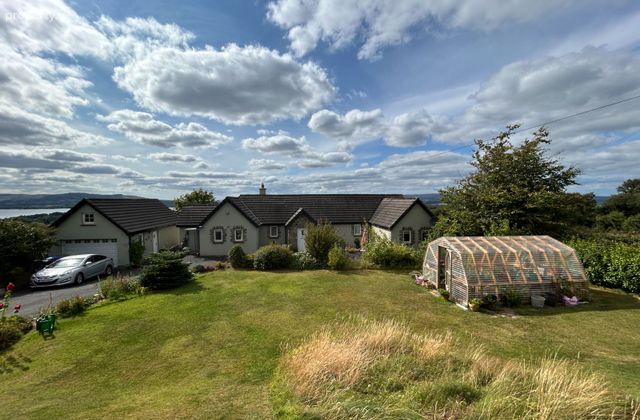 Sloe Cottage, Sloe Lane, Castlelough, Portroe, Nenagh, Co. Tipperary - Click to view photos