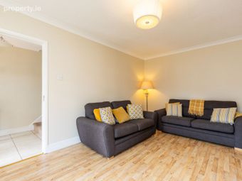 56 College Park Way, Dublin 16, Ballinteer, Dublin 16 - Image 4