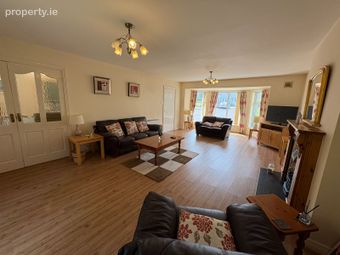 2 Glen Cove, Courtown, Riverchapel, Co. Wexford - Image 3