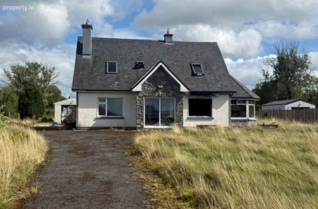 Sheeaun, Ballysheedy, Gort, Co. Galway, Gort, Co. Galway - Click to view photos