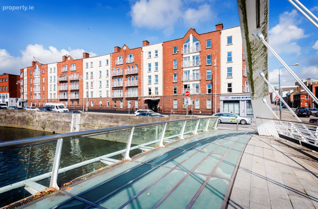 Apt 36, Clifden Court, D07 Kf10, Smithfield, Dublin 7 - Click to view photos