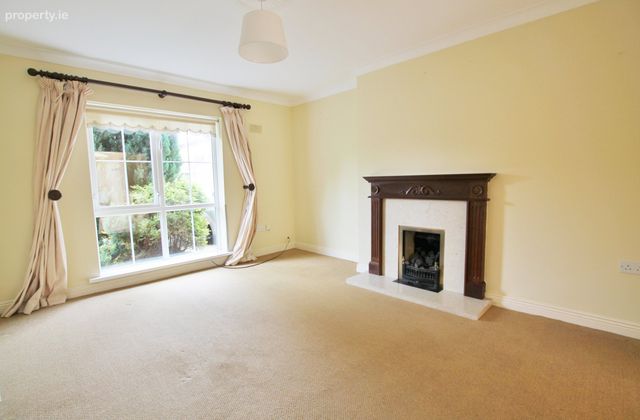 The Maples, Clonskeagh, Dublin 14 - Click to view photos