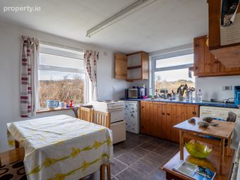 Ti Mamo, Inishnee, Roundstone, Co. Galway - Image 5
