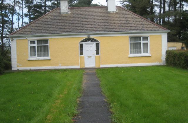 Cloggernagh East, Islandeady, Castlebar, Co. Mayo - Click to view photos