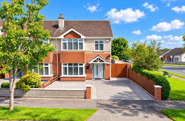 1 Cherry Hill Grove, Kells, Co. Meath - Click to view photos