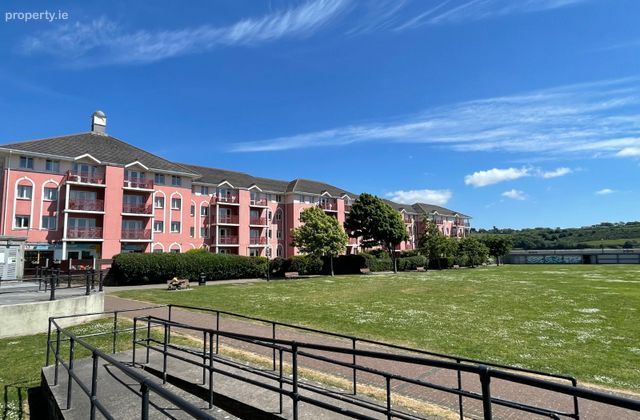 302 Carleton Wharf, Youghal, Youghal, Co. Cork - Click to view photos