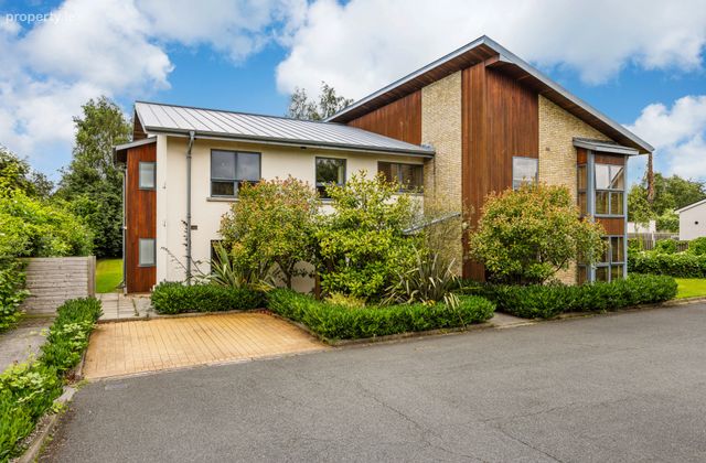2 Ivy Court, Swords Road, Malahide, Co.dublin, Malahide, Co. Dublin - Click to view photos