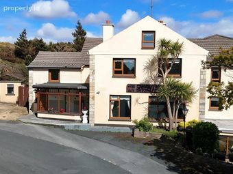 Bunbeg House, Harbour Road, Bunbeg, Co. Donegal - Image 4
