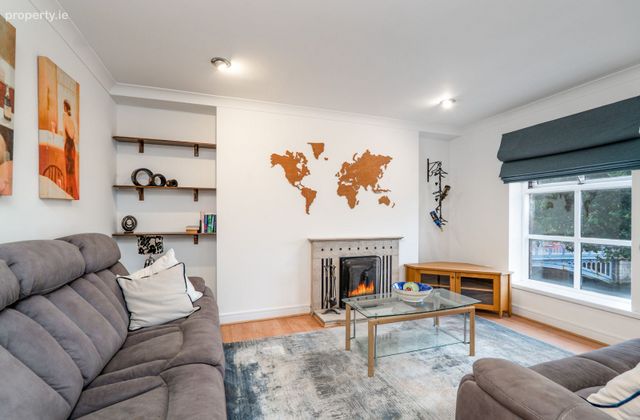 Sarsfield Quay Apartments, Liffey Street, Arbour Hill, Dublin 7 - Click to view photos