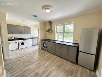 Ro House, Ballagh, Ballagh, Co. Galway - Image 3
