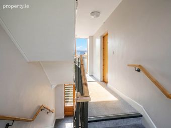 17 Woodbrook Park, Castleknock, Dublin 15, Castleknock, Dublin 15 - Image 3