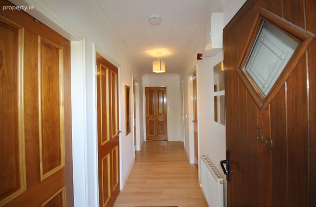 39 The Avenue, Garrane Darra, Wilton, Co. Cork - Click to view photos