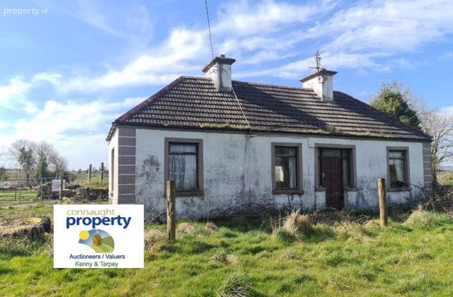 Castleroyan, Kiltimagh, Midfield, Co. Mayo - Click to view photos