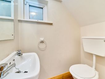 15 Churchfields, Kentstown, Balrath, Co. Meath - Image 3