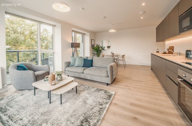 Two Bedroom, Carpenterstown Road, Castleknock, Dublin 15 - Click to view photos