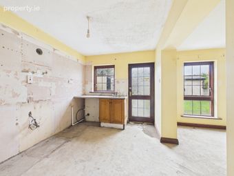 64 Pine Grove, Gort Road, Ennis, Co Clare, Ennis, Co. Clare - Image 4