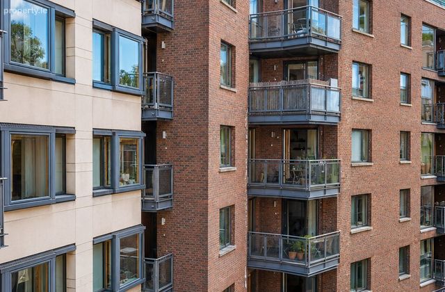 Apartment 10, Block F, Smithfield Market, Smithfield, Dublin 7 - Click to view photos