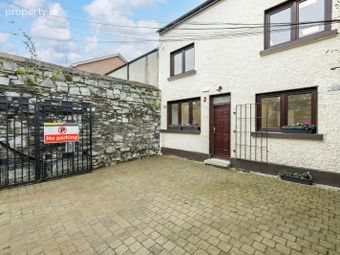 16 Stephen's Lane, Dublin 2 - Image 2