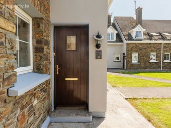 4 Dubh Carrig, Ardmore, Ardmore, Co. Waterford - Image 3
