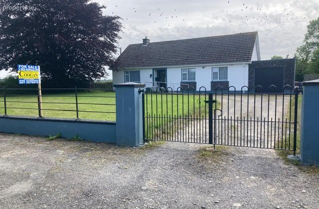 Tourtane, Clogh, Crutt, Co. Kilkenny - Click to view photos