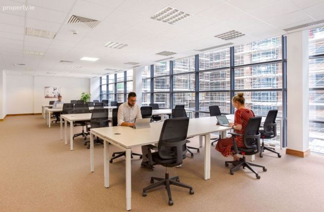 Sir John Rogerson's Quay, Dublin 2 - Click to view photos
