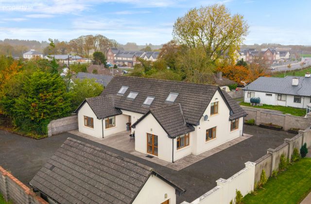 Kilbelin, Newbridge, Newbridge, Co. Kildare - Click to view photos