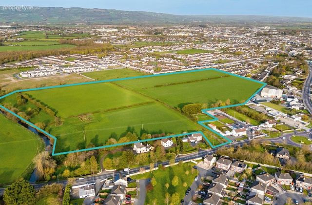 Approx. 33.5 Acres At Chapelstown, Chapelstown, Carlow, Chapelstown, Carlow Town, Co. Carlow - Click to view photos