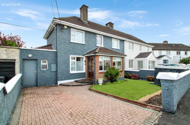 23 Ard Na Mara, Salthill, Co. Galway - Click to view photos