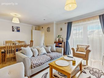 63 The Square, Riverbank, Drogheda, Co. Louth - Image 3