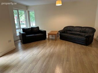 32 Butler Court, Mitchel Street, Thurles, Co. Tipperary - Image 2
