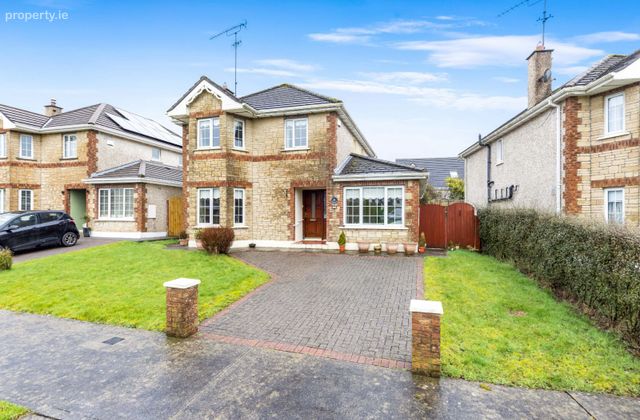 Lakelands, 10 Cloverhill, Lisnalea, Bailieborough, Co. Cavan - Click to view photos