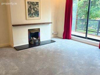 Apartment 51, The Elms, Mount Merrion Avenue, Stillorgan, Co. Dublin - Image 4