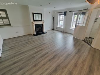35 Ridgepool Village, Ballina, Co. Mayo - Image 5