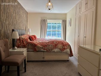 Top Floor Apartment 27 Baggot Street Lower, Dublin 2 - Image 5