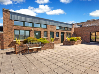 Apt 20, Palmerston Hall, D07 Y422, Dublin 7 - Image 2