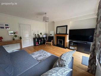 30 Churchwell Drive, Belmayne, Clongriffin, Dublin 13 - Image 2