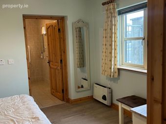 15 Cluain Uilinn, Spanish Point Road, Miltown Malb, Spanish Point, Co. Clare - Image 2