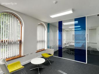 28 Windsor Place, Pembroke Street Lower, Dublin 2, Dublin 2 - Image 2