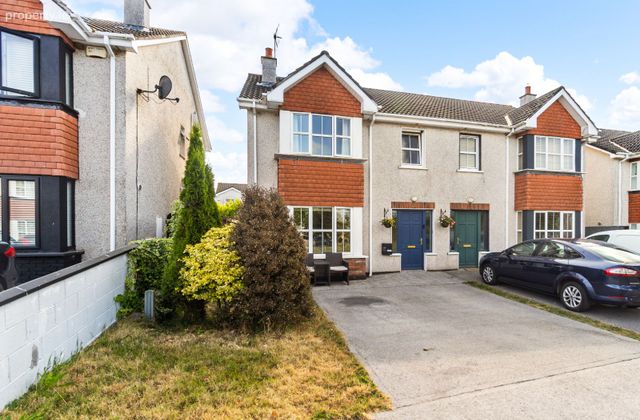 30 Dun Eoin Meadows, Carrigaline, Carrigaline, Co. Cork - Click to view photos