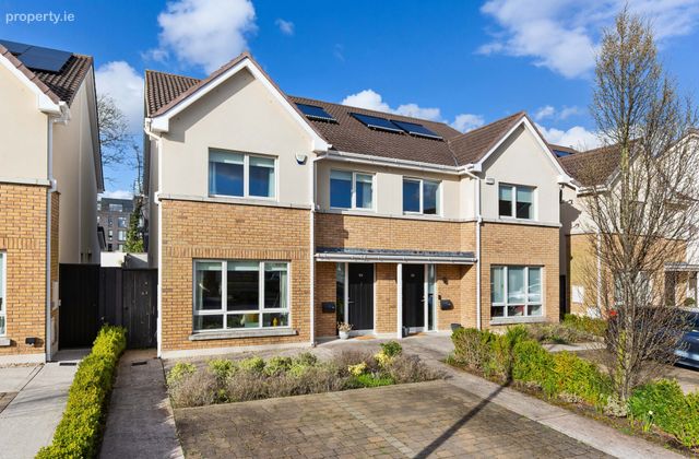 63 Diswellstown Way, Castleknock, Dublin 15, Castleknock, Dublin 15 - Click to view photos