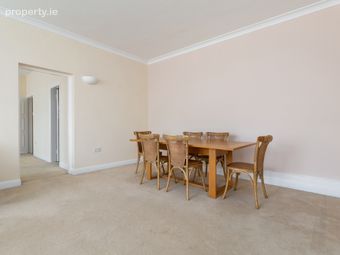 Apartment 21, Finsbury House, 7981 Pembroke Road, Dublin 4 - Image 4