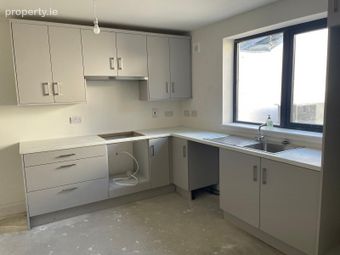 12 Upper Bridge Street, Belturbet, Co. Cavan - Image 3