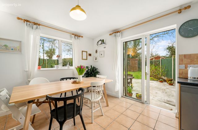 14 Bridgetown Mews, Bridgetown, Castlemartyr, Co. Cork, Castlemartyr, Co. Cork - Click to view photos